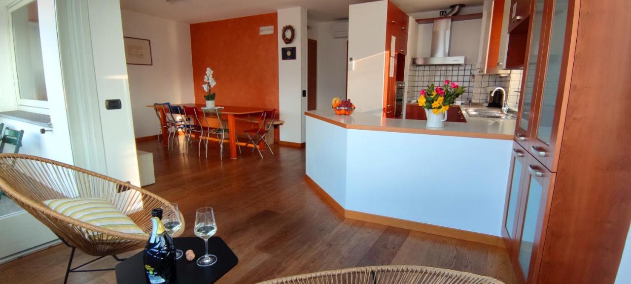 The Lake Apartment Колико Екстериор снимка